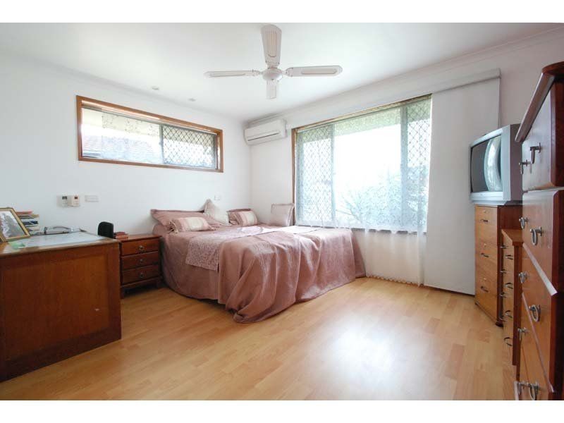 5 Tern Drive, Burleigh Waters QLD 4220