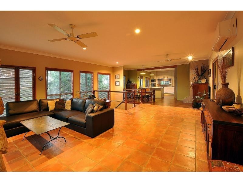 4/14 Wairoo Street, Burleigh Heads QLD 4220