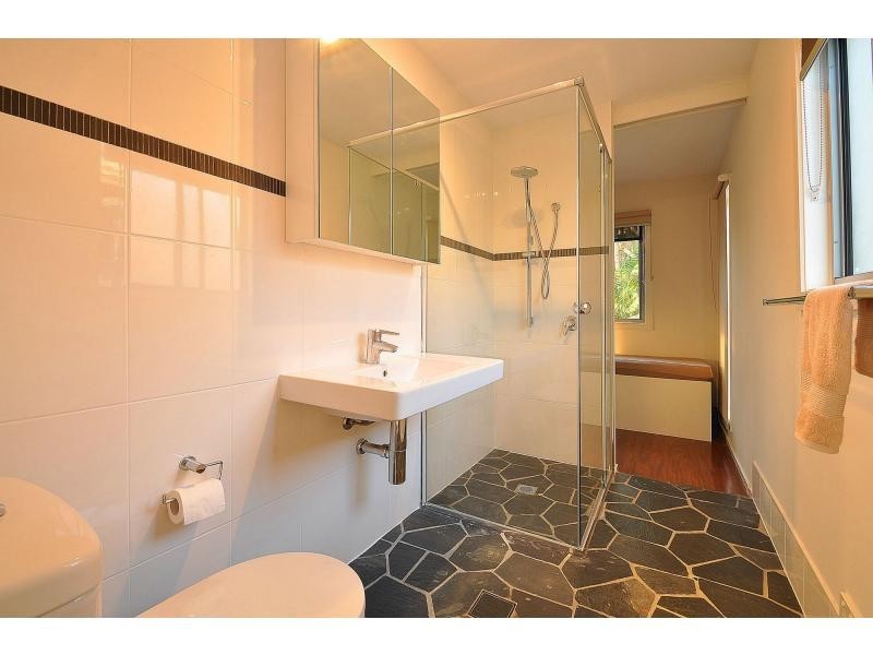 4/14 Wairoo Street, Burleigh Heads QLD 4220