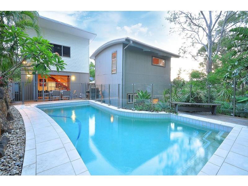 4/14 Wairoo Street, Burleigh Heads QLD 4220