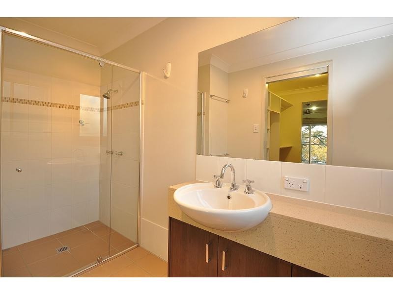 2/22 View Street, Burleigh Heads QLD 4220