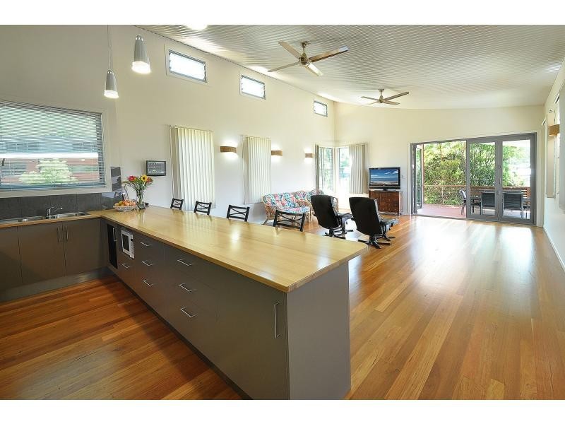2 Hide A Way, Currumbin Valley QLD 4223