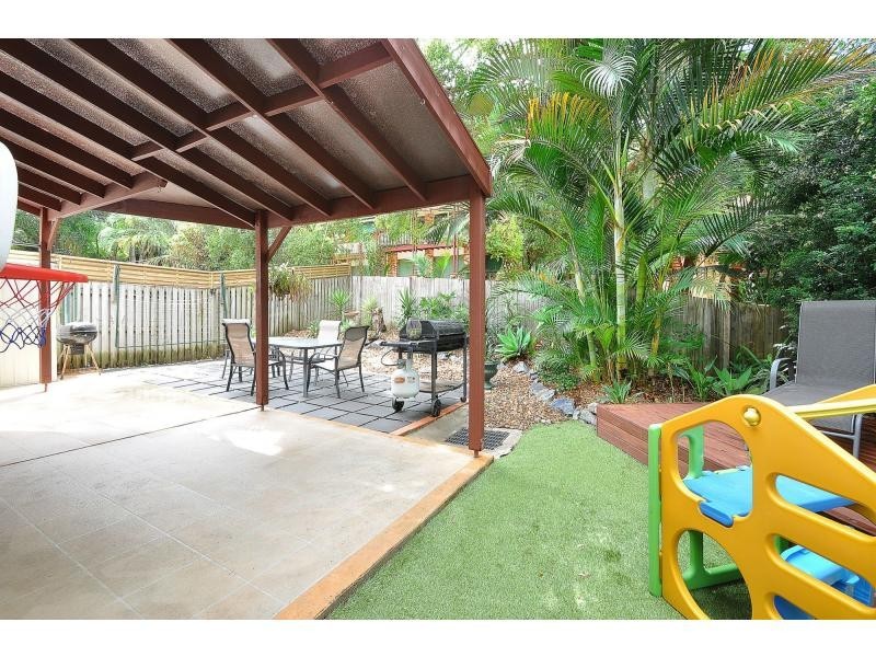 7/9 Kingia Court, Burleigh Heads QLD 4220