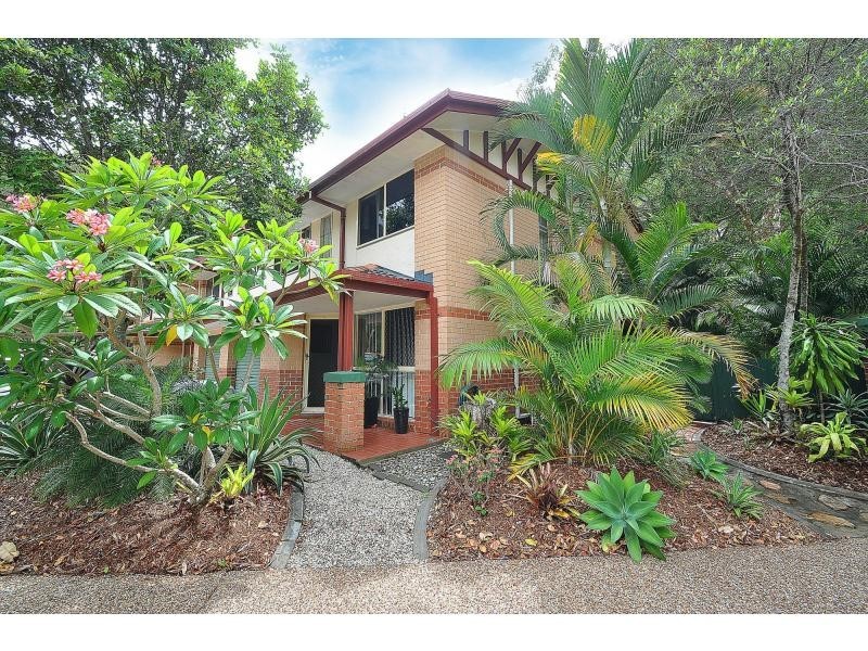 7/9 Kingia Court, Burleigh Heads QLD 4220