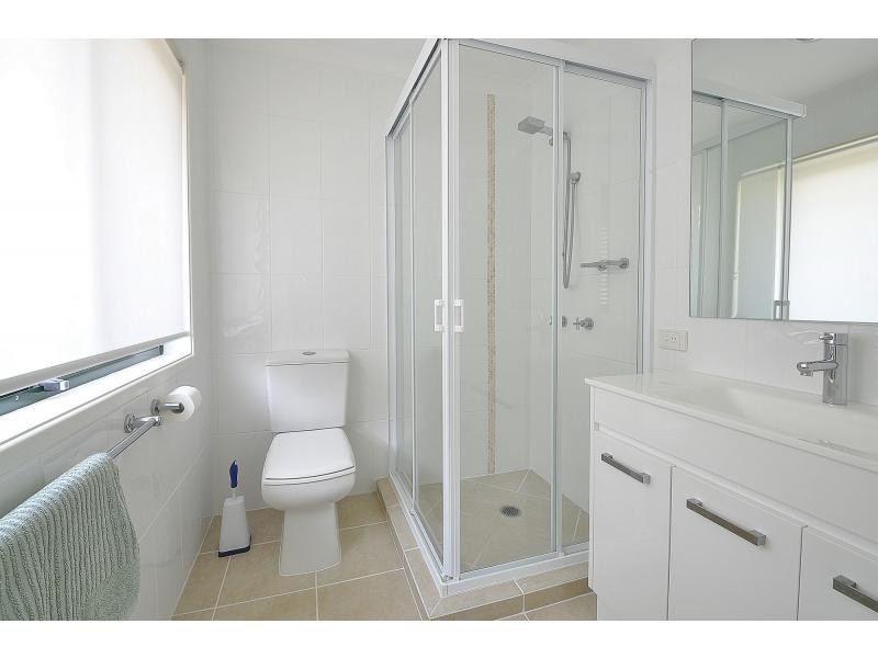 49 Rainbird Close, Burleigh Waters QLD 4220