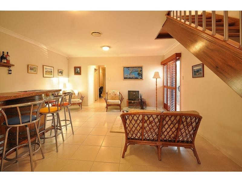 2/14 Gardenia Grove, Burleigh Heads QLD 4220