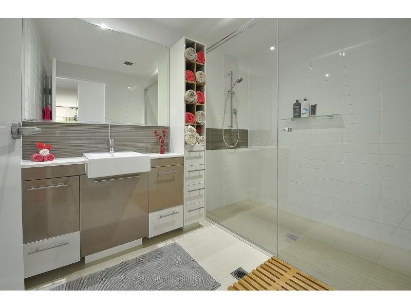 104/22 Ben Lexon Place, Robina QLD 4226