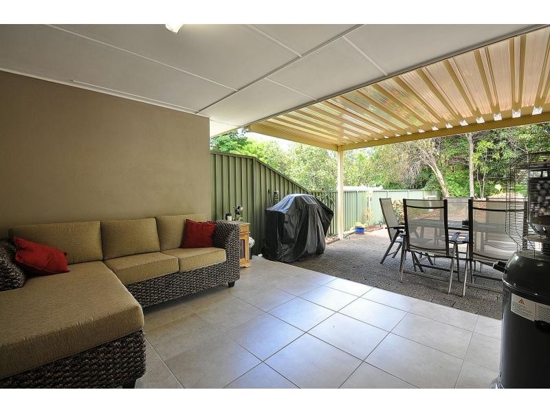 2/10 Macaw Avenue, Miami QLD 4220