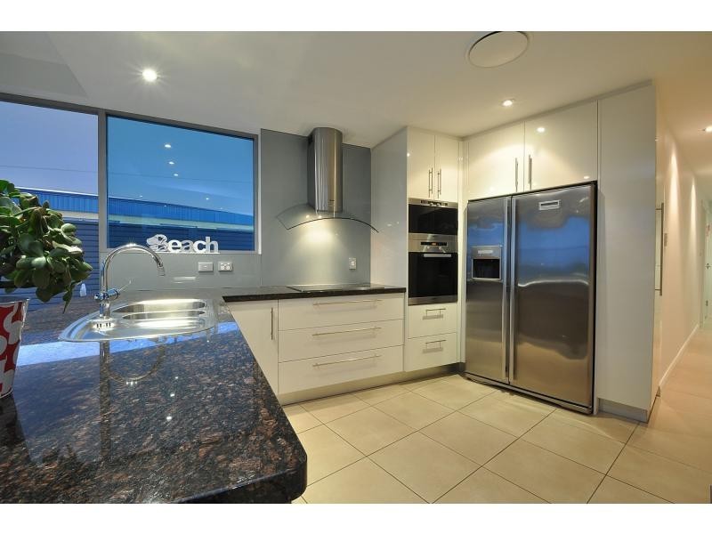 3/78 The Esplanade, Burleigh Heads QLD 4220