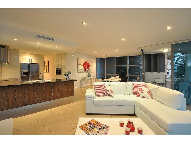 3/78 The Esplanade, Burleigh Heads QLD 4220