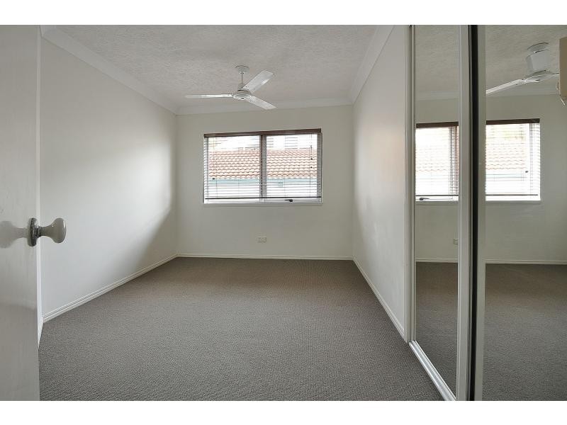 16/7 Redondo Avenue, Miami QLD 4220