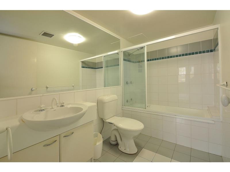 16/7 Redondo Avenue, Miami QLD 4220