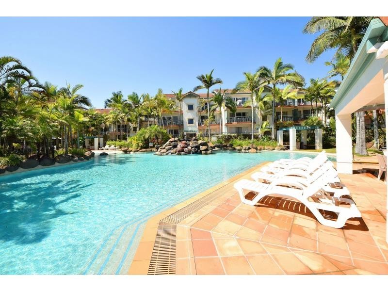 16/7 Redondo Avenue, Miami QLD 4220