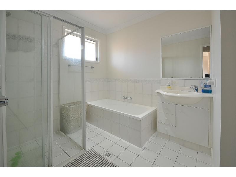 15 Ballerina Street, Burleigh Waters QLD 4220