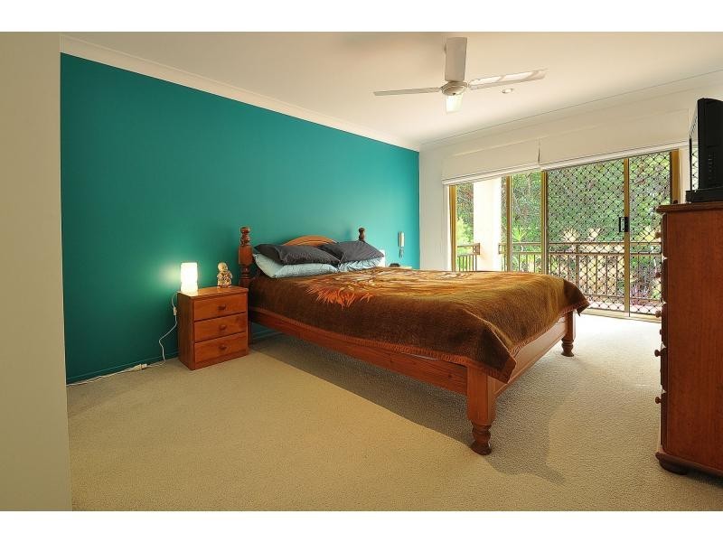 8/21 Beachcomber Court, Burleigh Waters QLD 4220