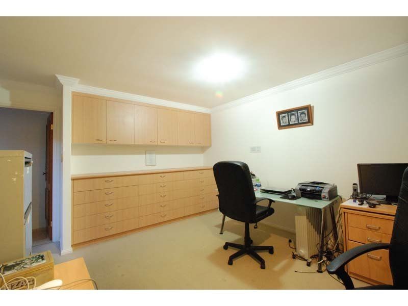 6 Julatten Drive, Robina QLD 4226