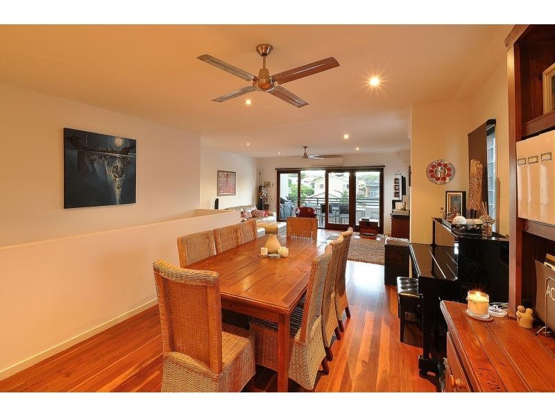 1/3 First Avenue, Palm Beach QLD 4221