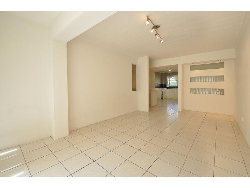 1/1881 Gold Coast Highway, Burleigh Heads QLD 4220