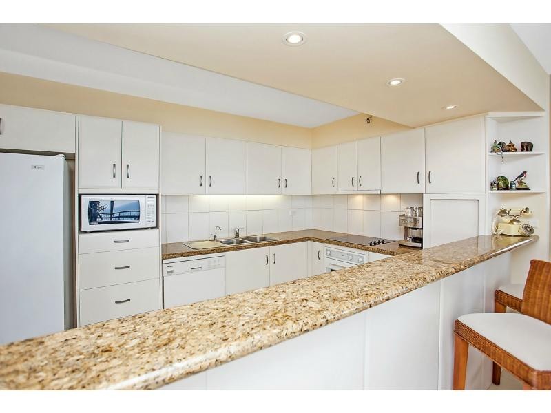 29/146 The Esplanade, Burleigh Heads QLD 4220