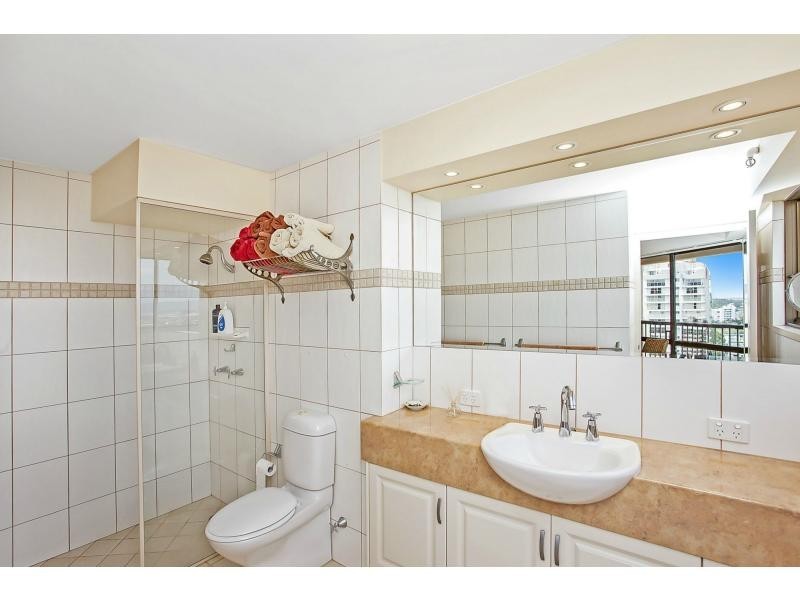 29/146 The Esplanade, Burleigh Heads QLD 4220