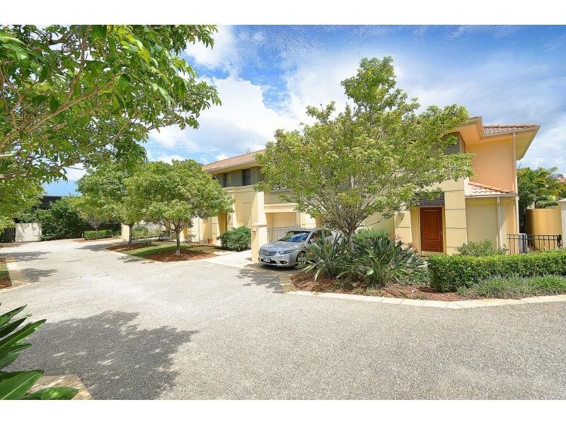 Varsity Lakes QLD 4227