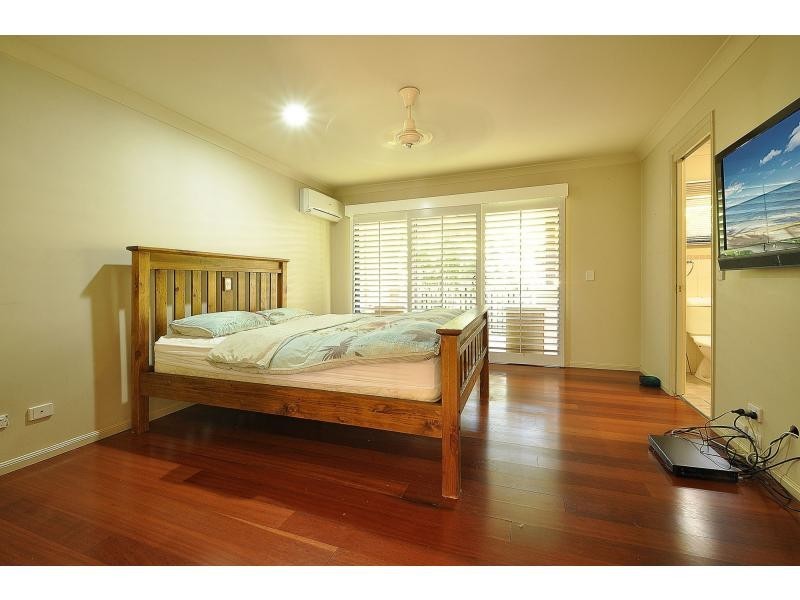 Varsity Lakes QLD 4227