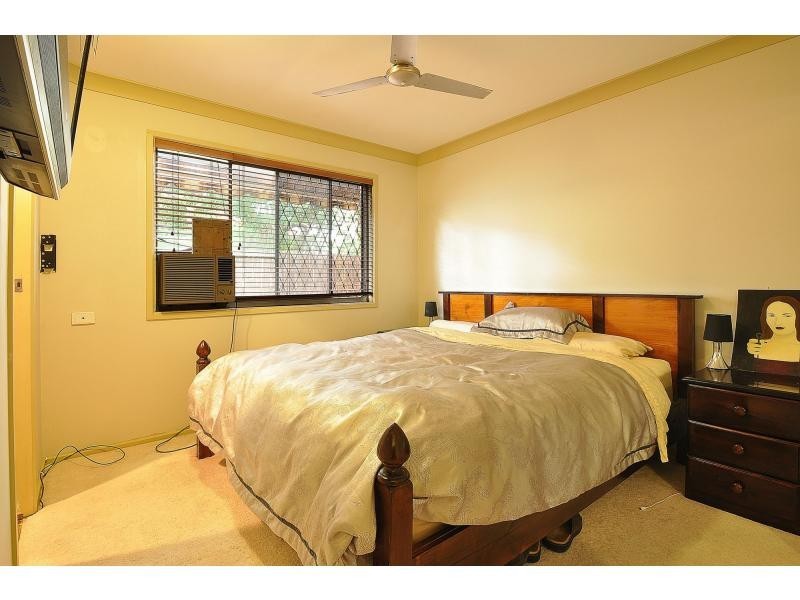 4/9 Sunbird Street, Burleigh Waters QLD 4220