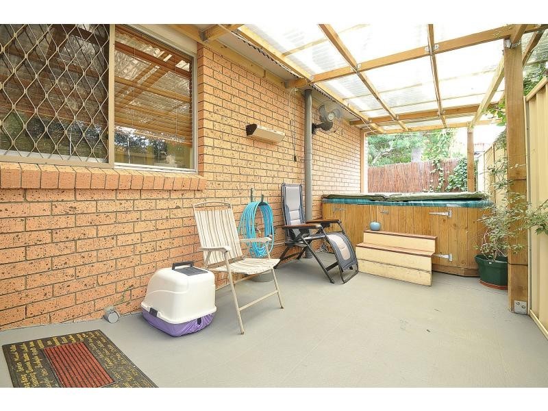 4/9 Sunbird Street, Burleigh Waters QLD 4220