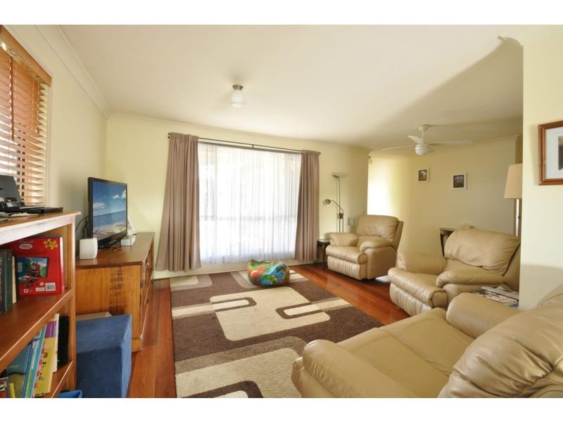 1 Mojave Drive, Burleigh Waters QLD 4220