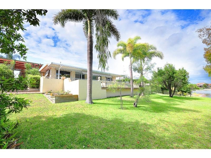 94 Jabiru Avenue, Burleigh Waters QLD 4220