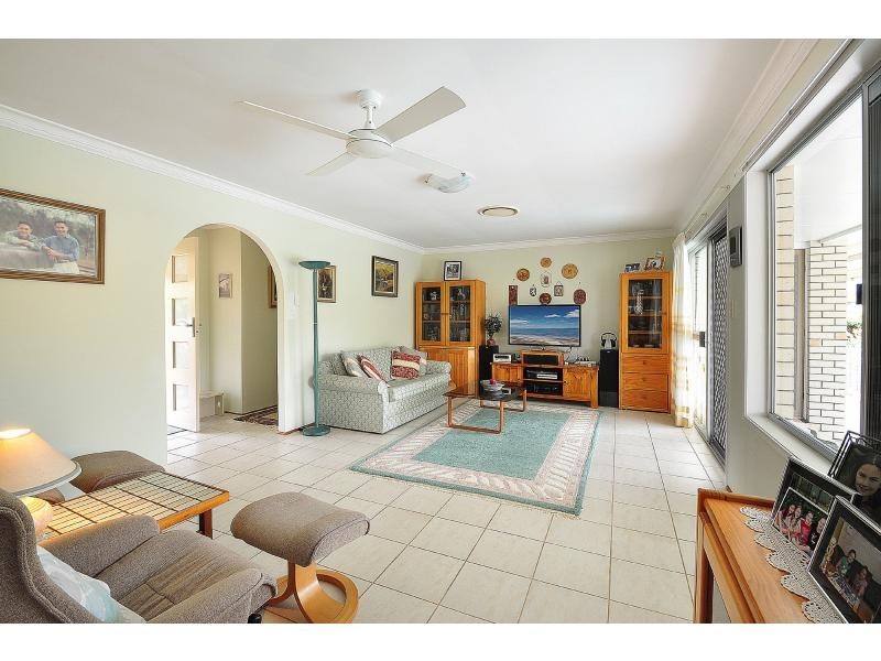 94 Jabiru Avenue, Burleigh Waters QLD 4220