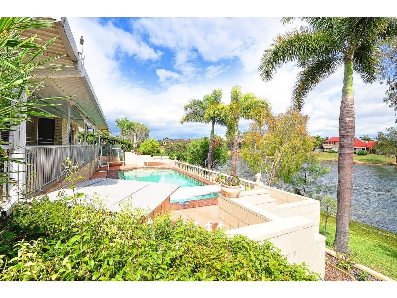 94 Jabiru Avenue, Burleigh Waters QLD 4220