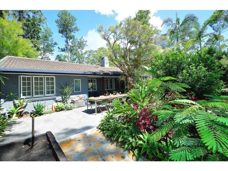 5 Kabool Road, Burleigh Heads QLD 4220