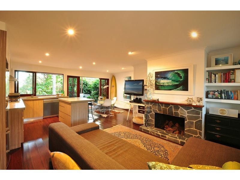 5 Kabool Road, Burleigh Heads QLD 4220