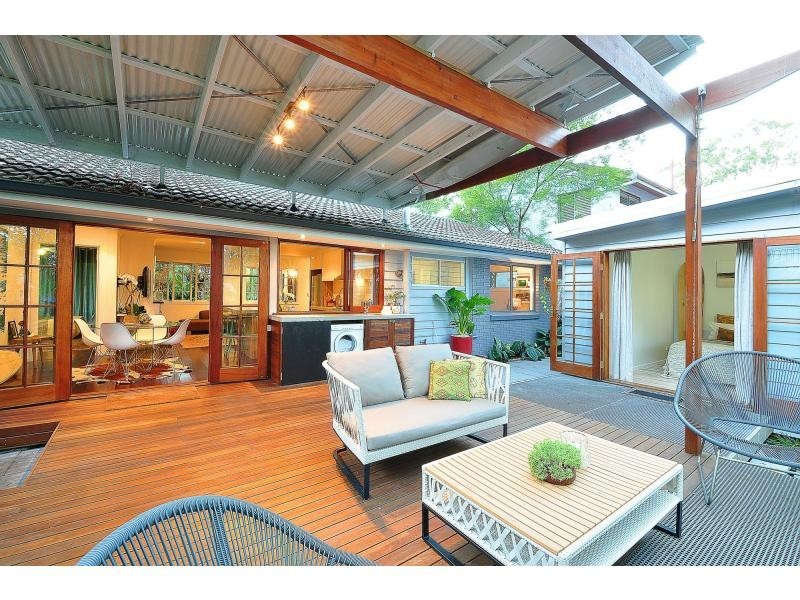 5 Kabool Road, Burleigh Heads QLD 4220