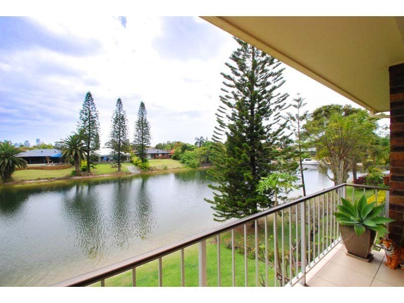 6/47 Karbunya Street, Mermaid Waters QLD 4218