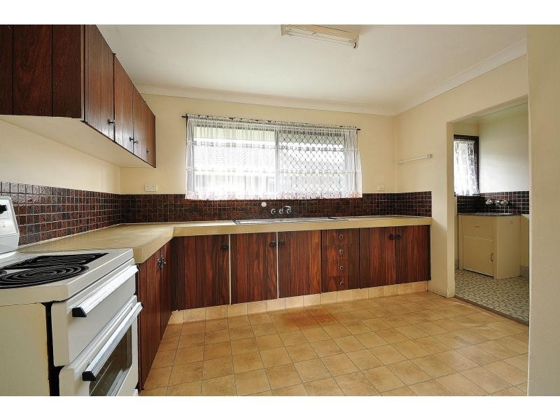 1/8 Doggett Drive, Miami QLD 4220