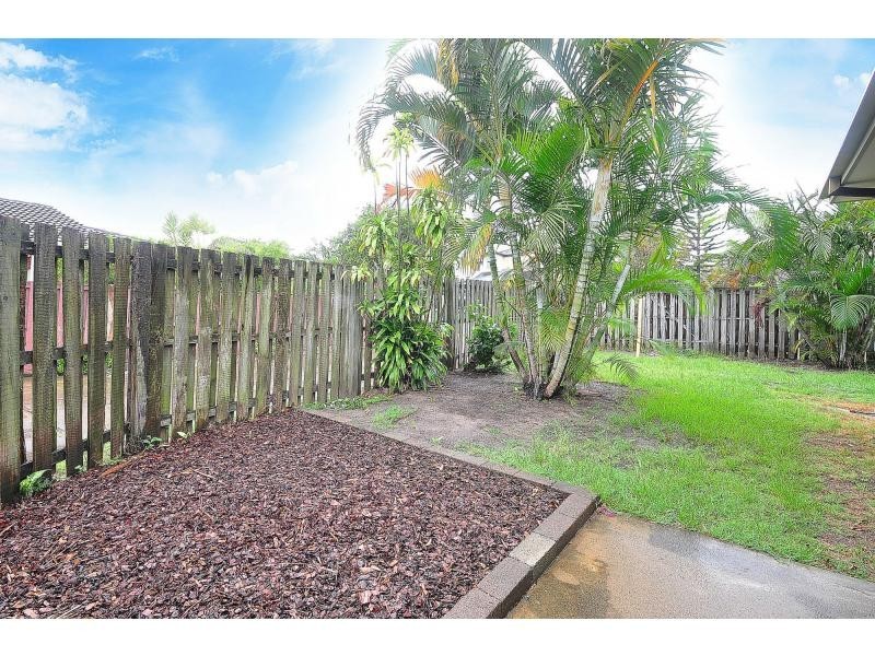 1/8 Doggett Drive, Miami QLD 4220