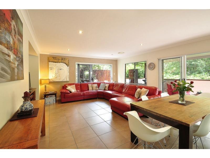 1 Plantation Road, Burleigh Heads QLD 4220