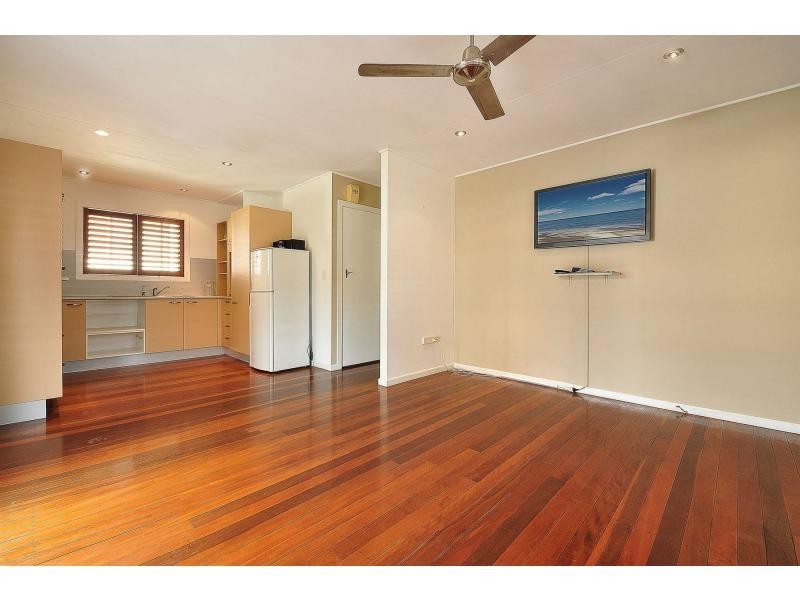 8/1873 Gold Coast Highway, Burleigh Heads QLD 4220