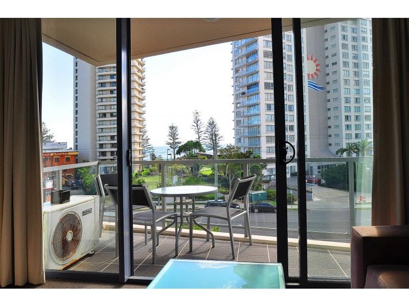 1015/1 Ocean Street, Burleigh Heads QLD 4220