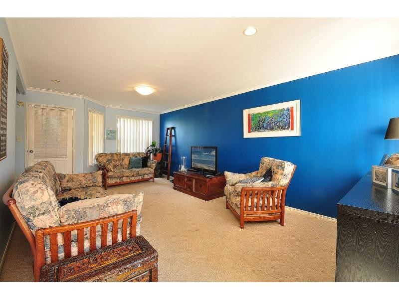 16/18 Tallebudgera Creek Road, Burleigh Heads QLD 4220