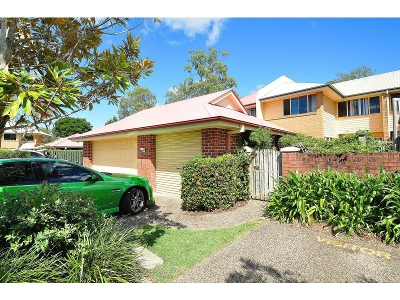 16/18 Tallebudgera Creek Road, Burleigh Heads QLD 4220