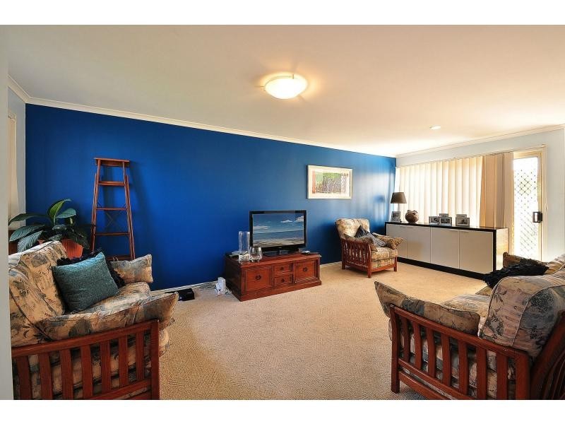 16/18 Tallebudgera Creek Road, Burleigh Heads QLD 4220