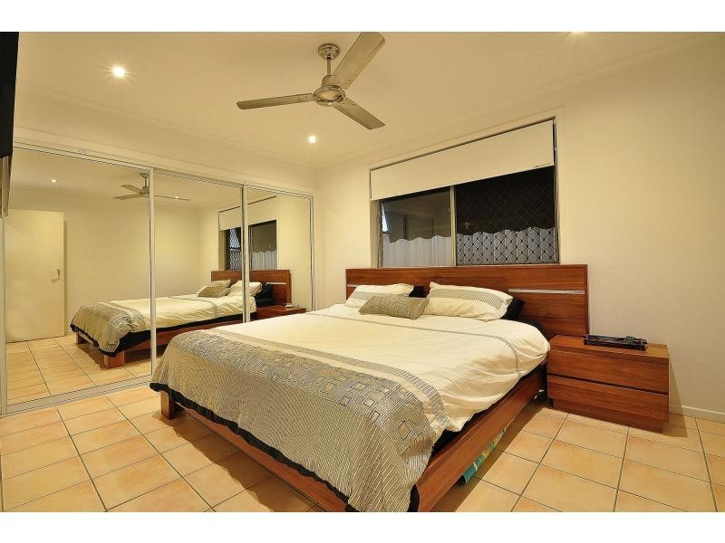 70 Sunshine Parade, Miami QLD 4220