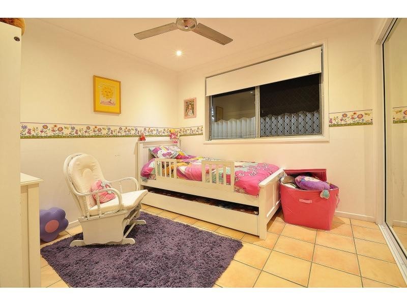 70 Sunshine Parade, Miami QLD 4220