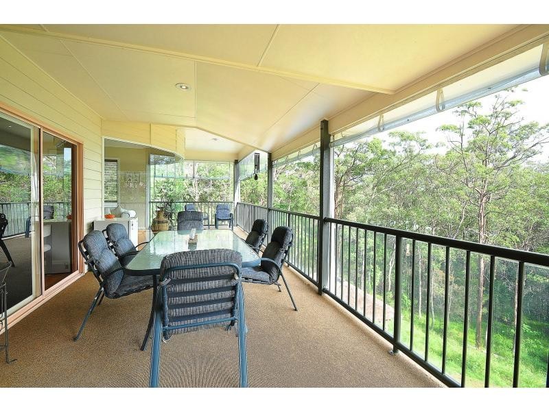 25 Fenton Drive, Tallebudgera QLD 4228