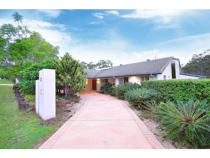 25 Fenton Drive, Tallebudgera QLD 4228