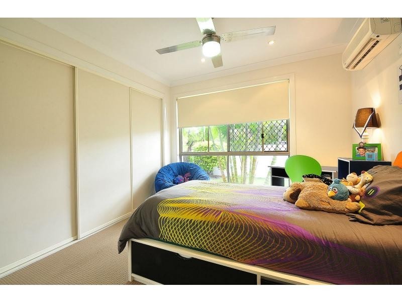 22 Sittella Crescent, Burleigh Waters QLD 4220