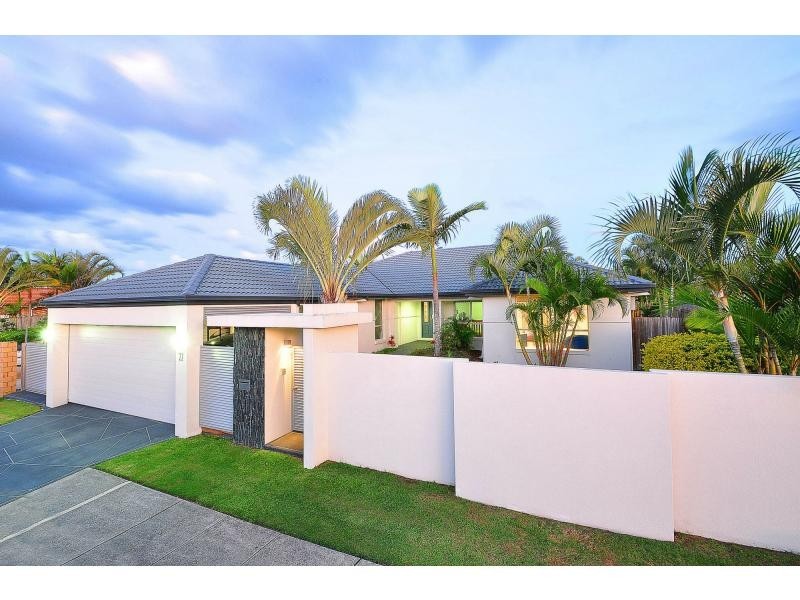 22 Sittella Crescent, Burleigh Waters QLD 4220